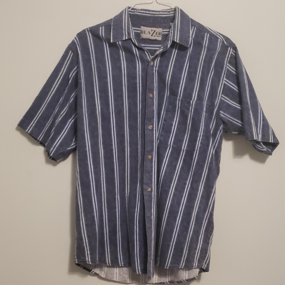 Vintage Men's Medium Short Sleeze Button Down